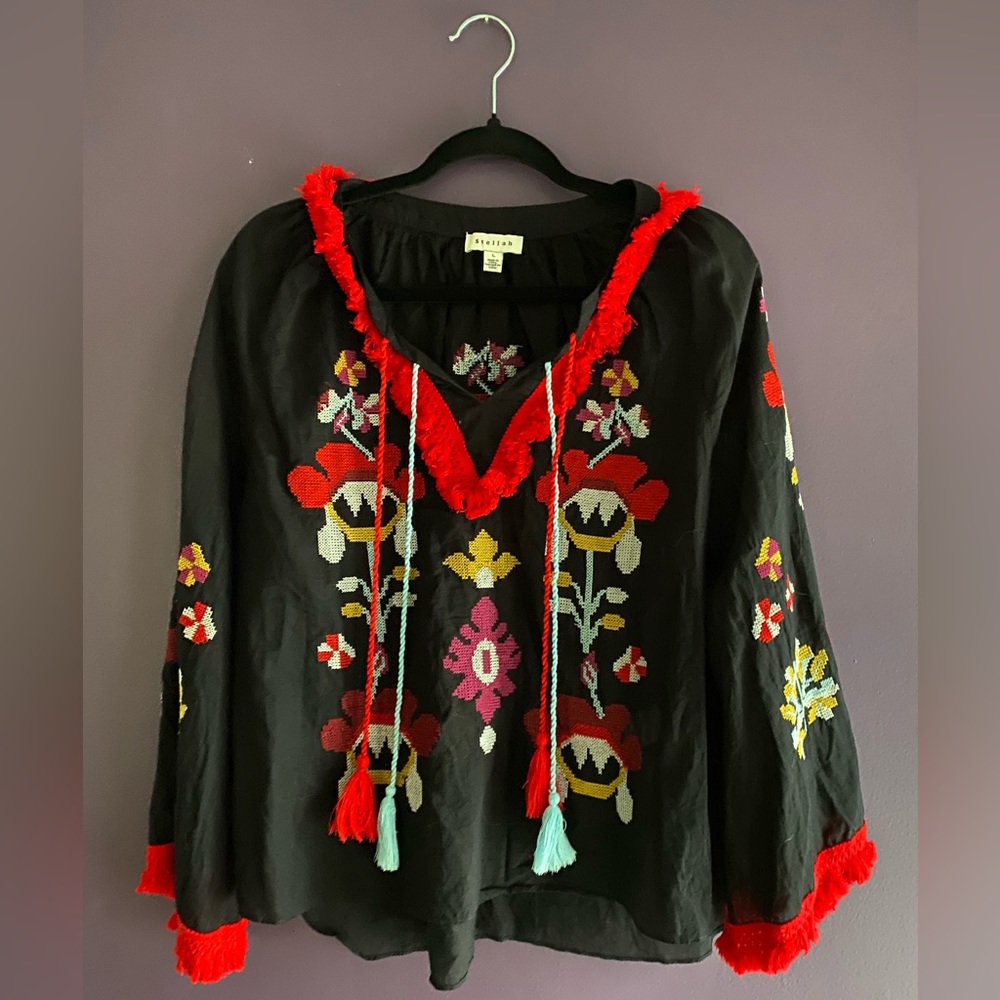 Embroidered Bell Sleeve Fringed Top 🌻